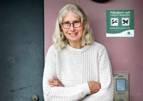 Lena Tikkanen och hennes barn bor i ett allergihus.